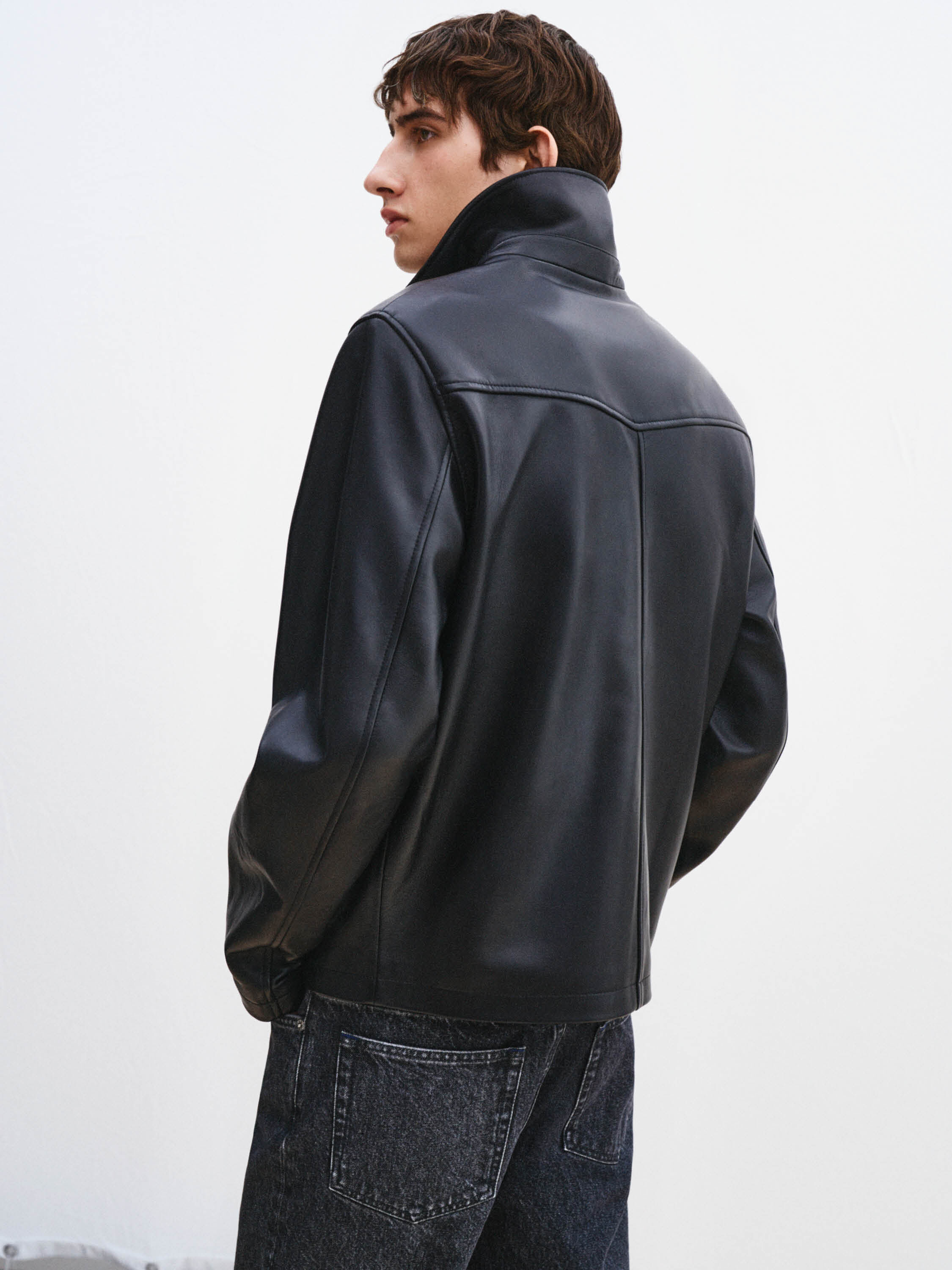 04 Mens Outerwear Leisure 4x5